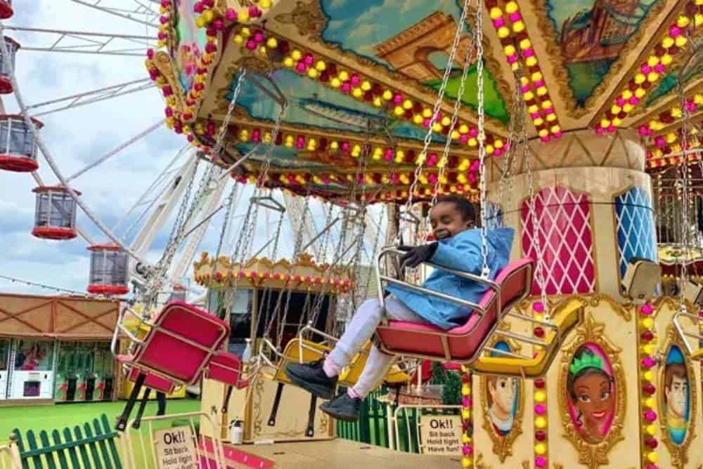 mini waveswinger ride